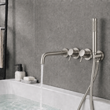Mitigeur bain-douche mural encastré, bec et douchette à main – Bellacqua Tango — vue 10