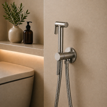 Douchette WC hygiénique avec flexible et support mural – Bellacqua Nettuno — vue 7