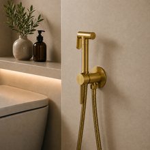 Douchette WC hygiénique avec flexible et support mural – Bellacqua Nettuno — vue 11